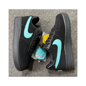 NIKE AIR FORCE LVXWY-001