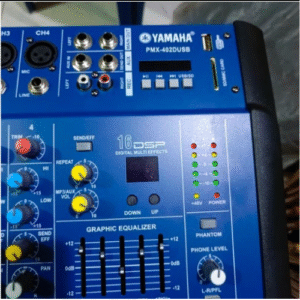 Amplificateur mixeur Yamaha