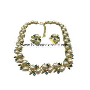 Ensemble collier et boucles d'oreilles en perles - Quotidien