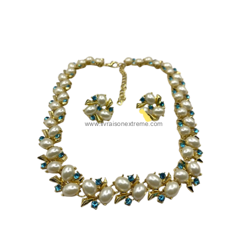 Ensemble collier et boucles d'oreilles en perles - Quotidien