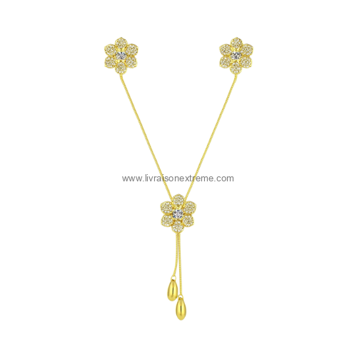 Ensemble collier et boucles d'oreilles à motif floral