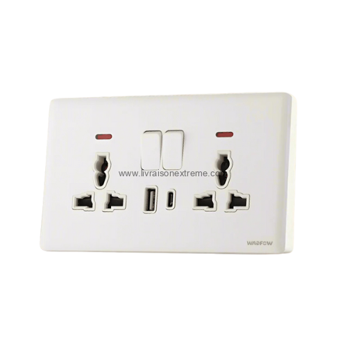 Prise Murale Multi-Standard WADFOW 7A