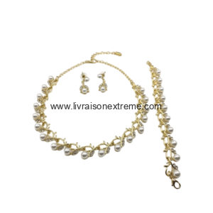 Ensemble des bijoux 3 pièces en perles