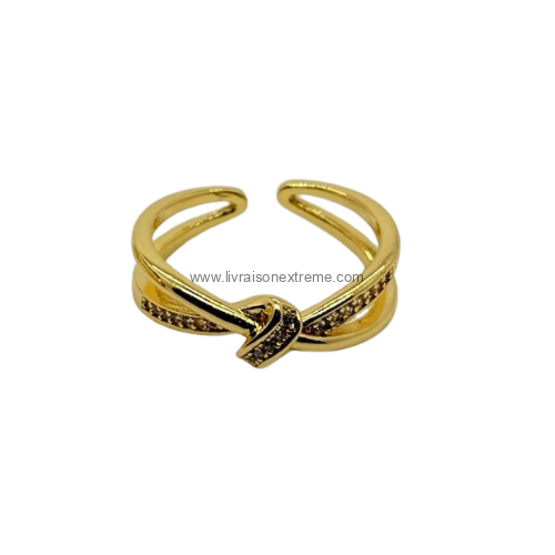 Bague en forme de nœud
