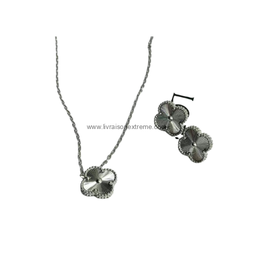 Parure en motif floral